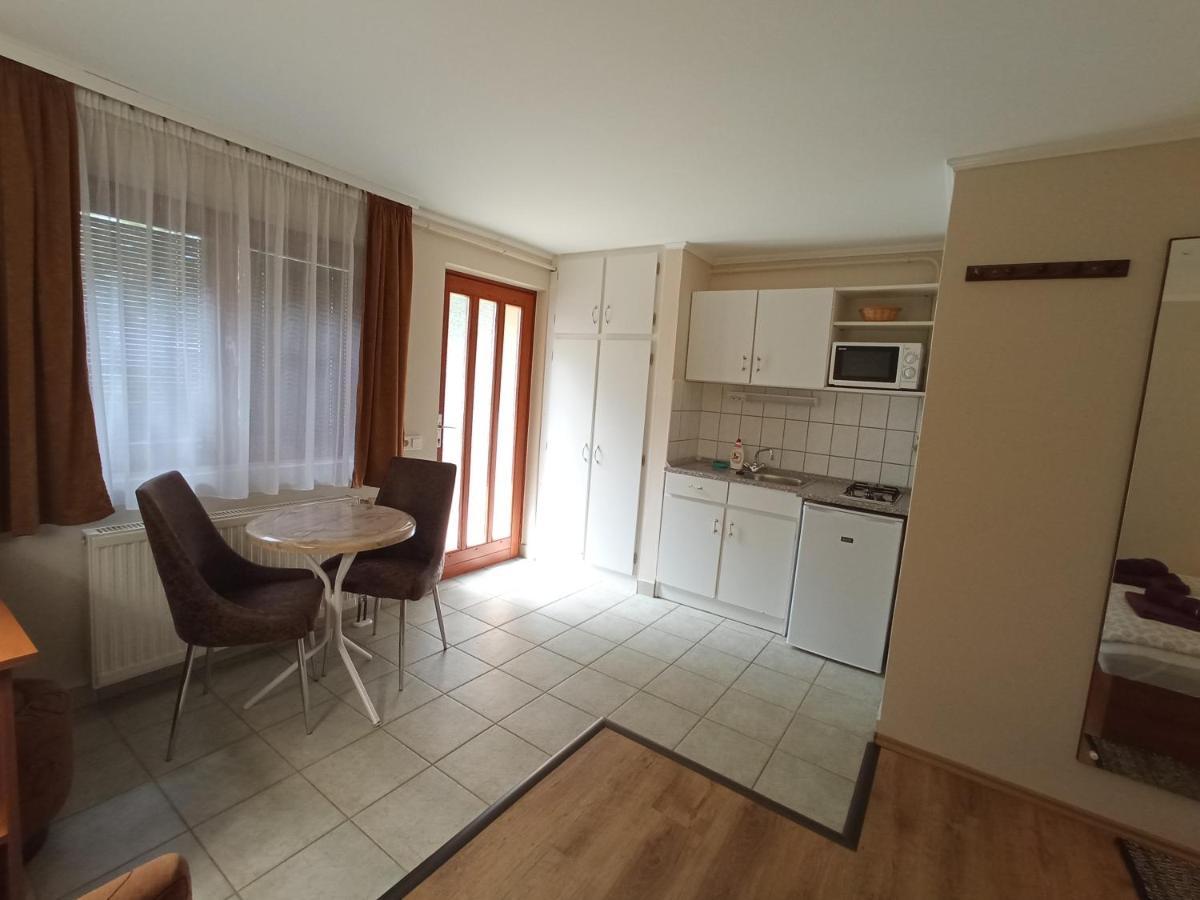 Markal Apartman Hévíz Exterior foto