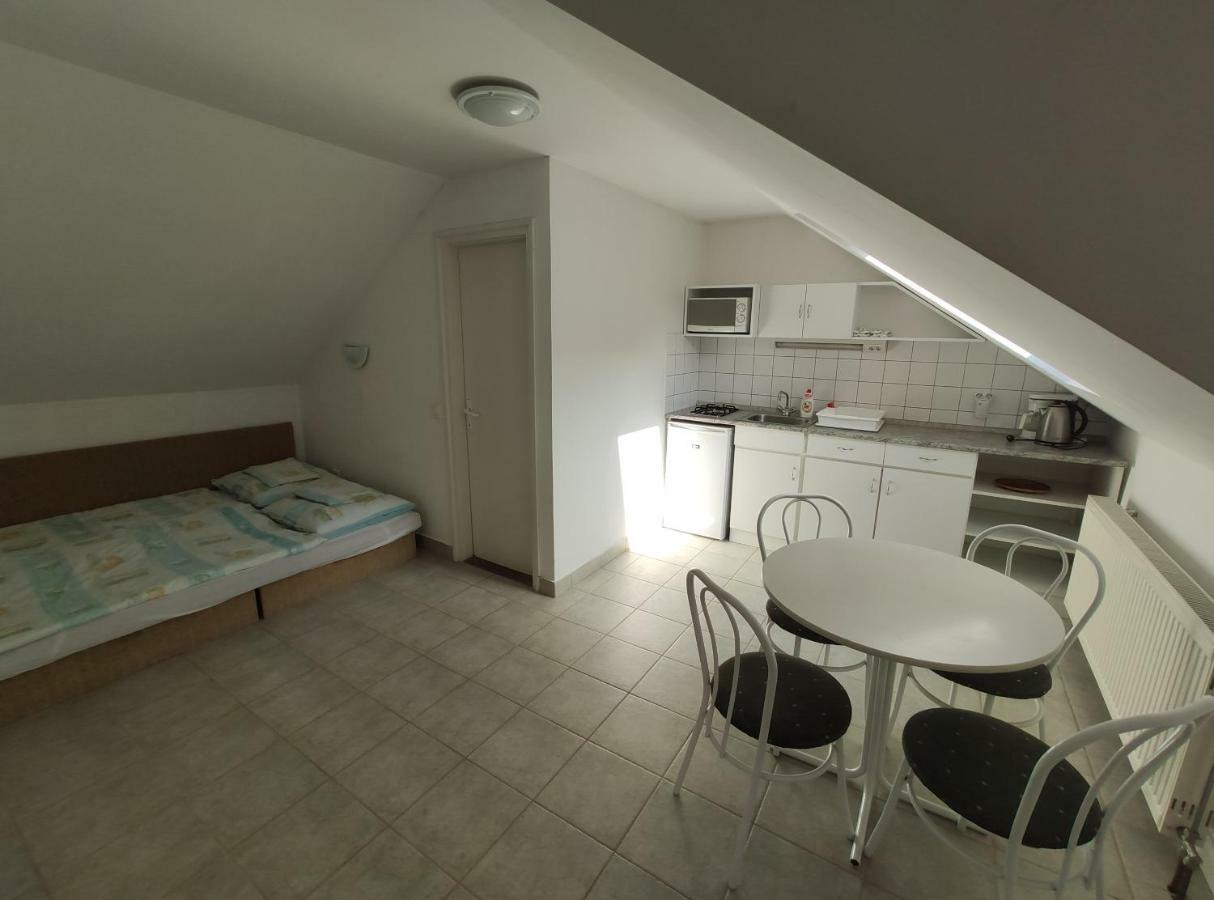 Markal Apartman Hévíz Exterior foto